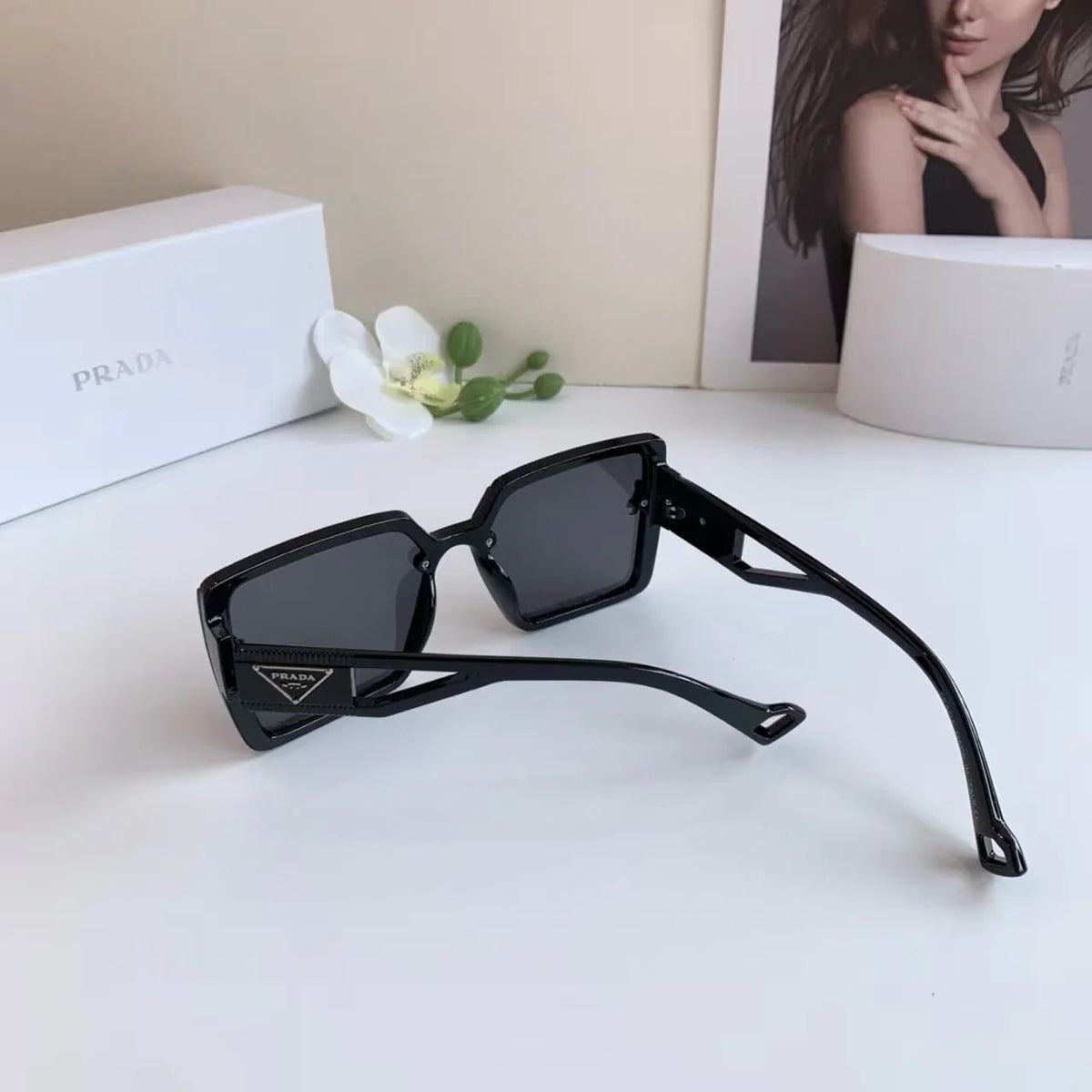 New casual sunglasses