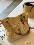 Straw woven tote bag
