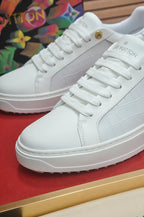 Classic trendy shoes for men