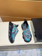 Unique modern style sports shoes