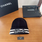 New autumn and winter hats