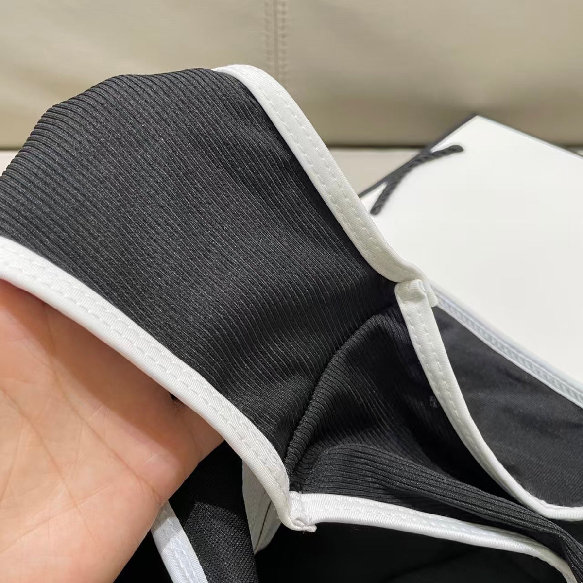 New one-piece swimsuit with chest cushion