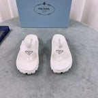 Latest couple style clamp slippers