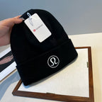New woolen hat