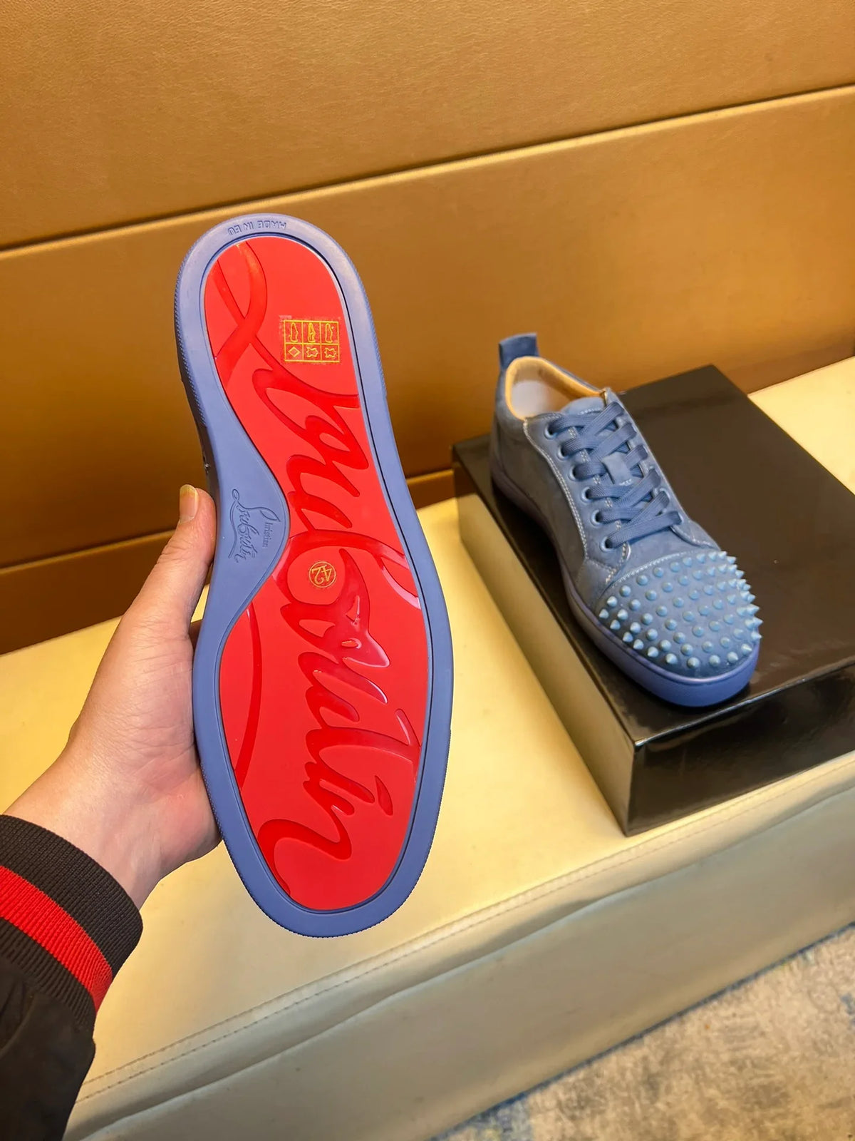 New men's shoes