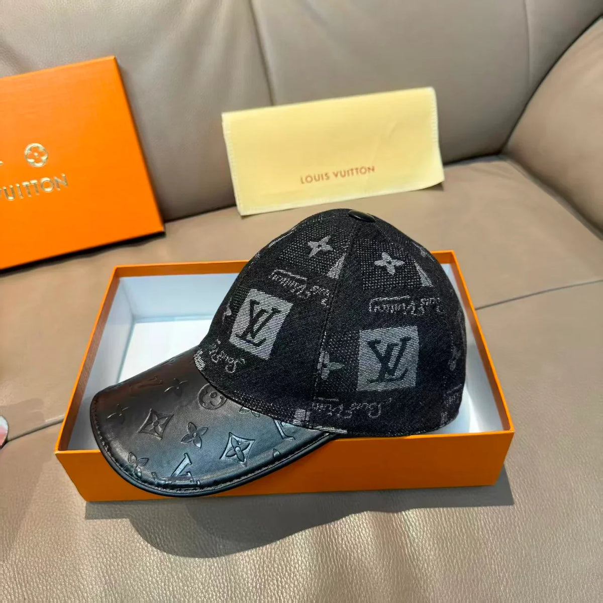 New denim baseball cap