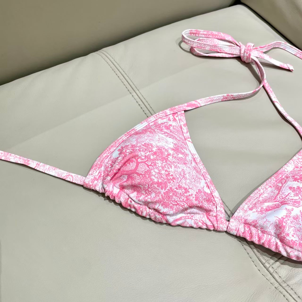 New three piece printed swimsuit
