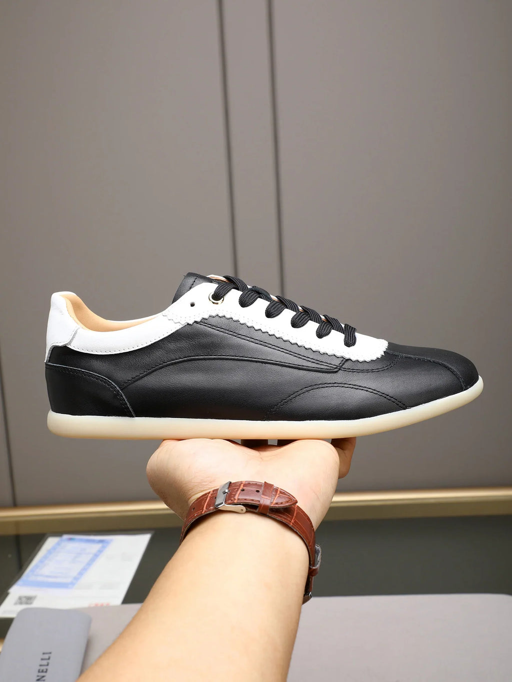Selected cowhide upper men's shoes