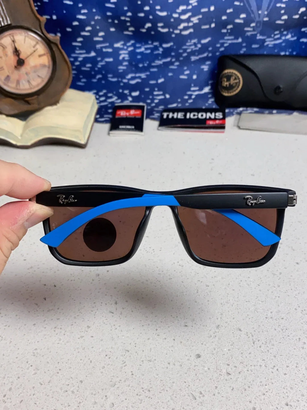 New fashionable UV resistant sunglasses