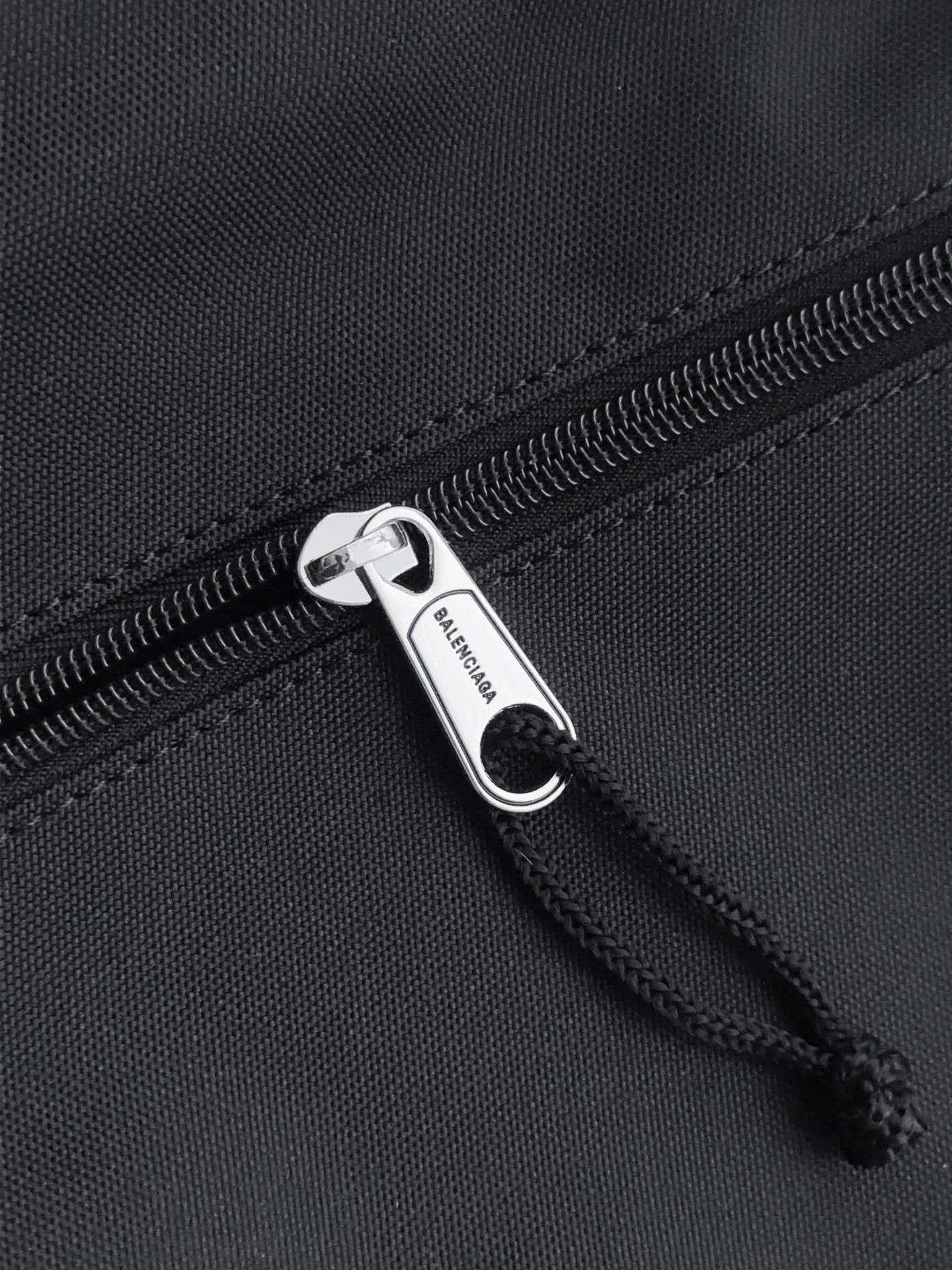 Black recycled nylon shoulder bag armpit bag
