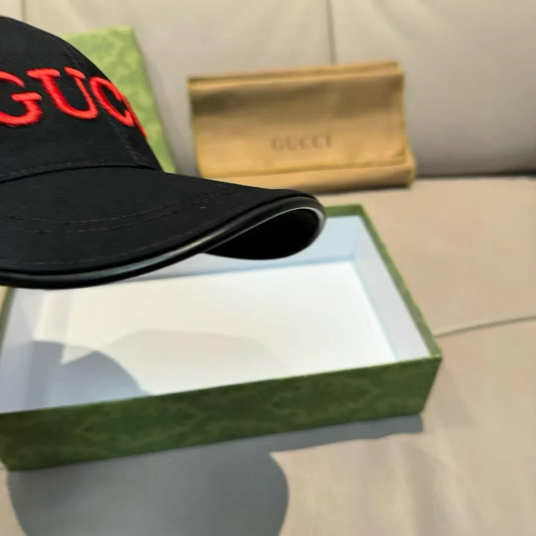 New embroidered baseball cap