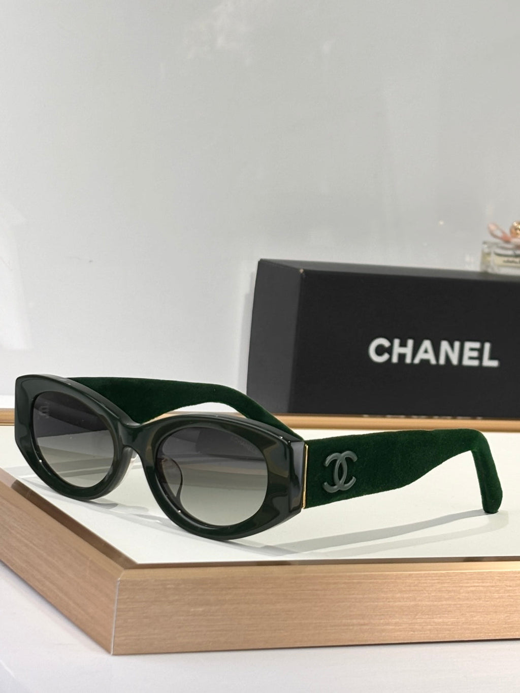 C Fabric Design Sunglasses