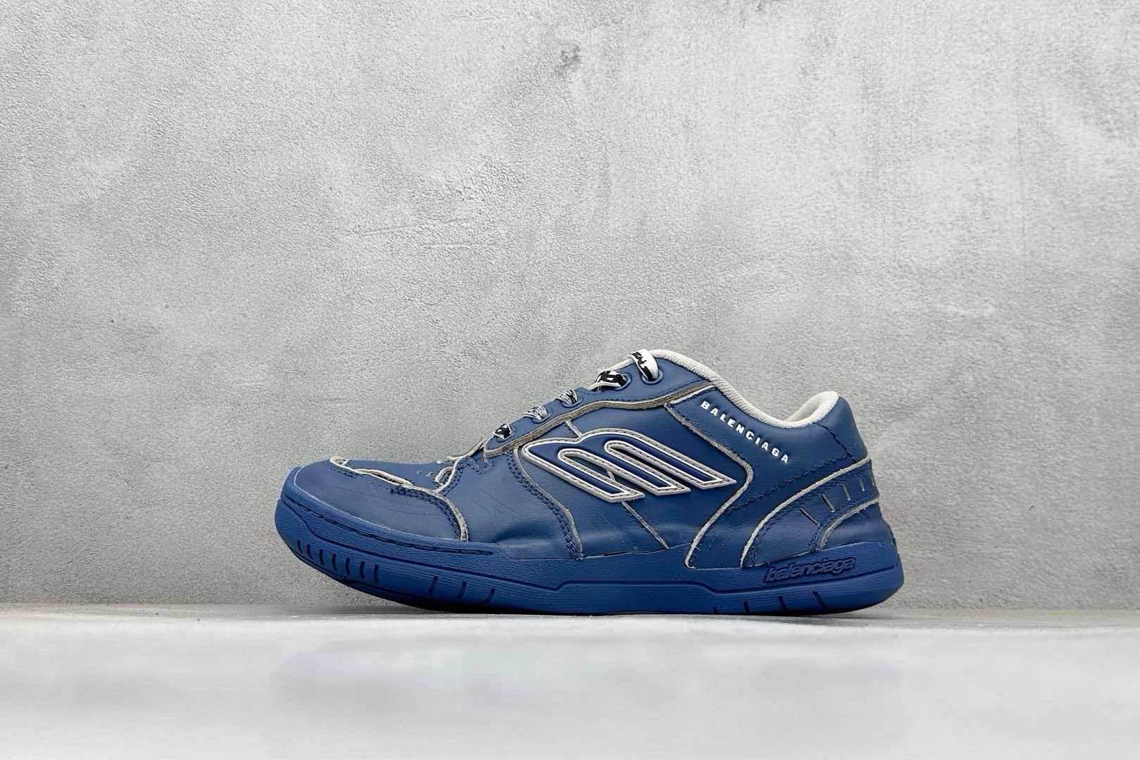 Round toe lace up low cut casual shoes for daily life, board shoes