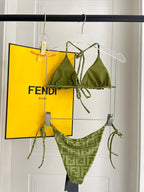 New split camisole swimsuit