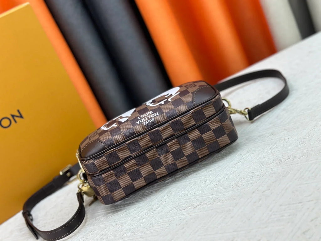 messenger bag