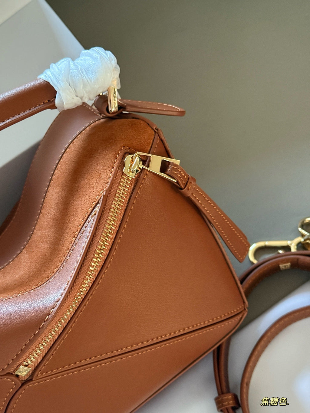 Splicing leather and color geometric bag