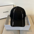 New fashionable baseball cap