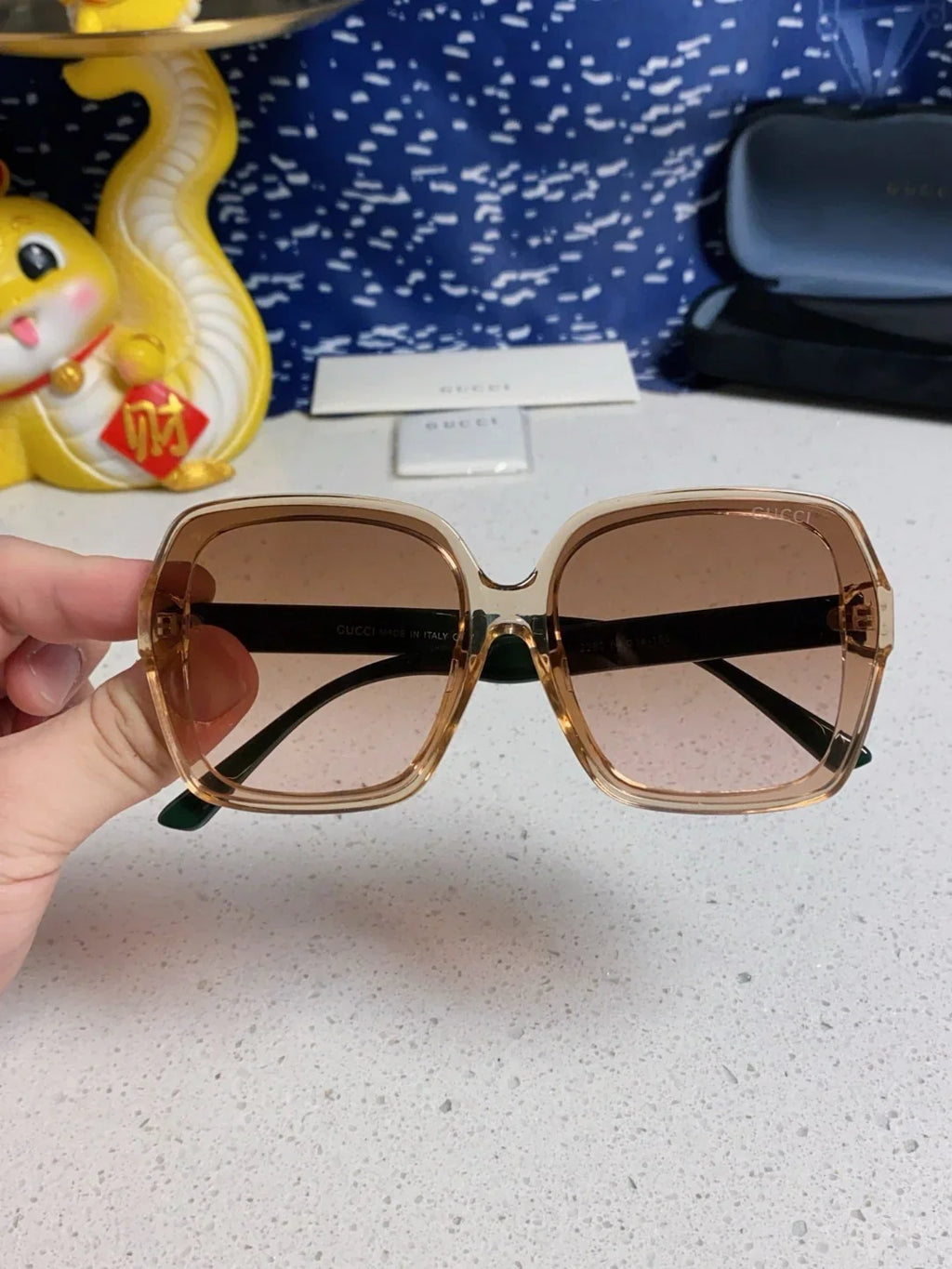 Fashionable European and American style concealed sunglasses