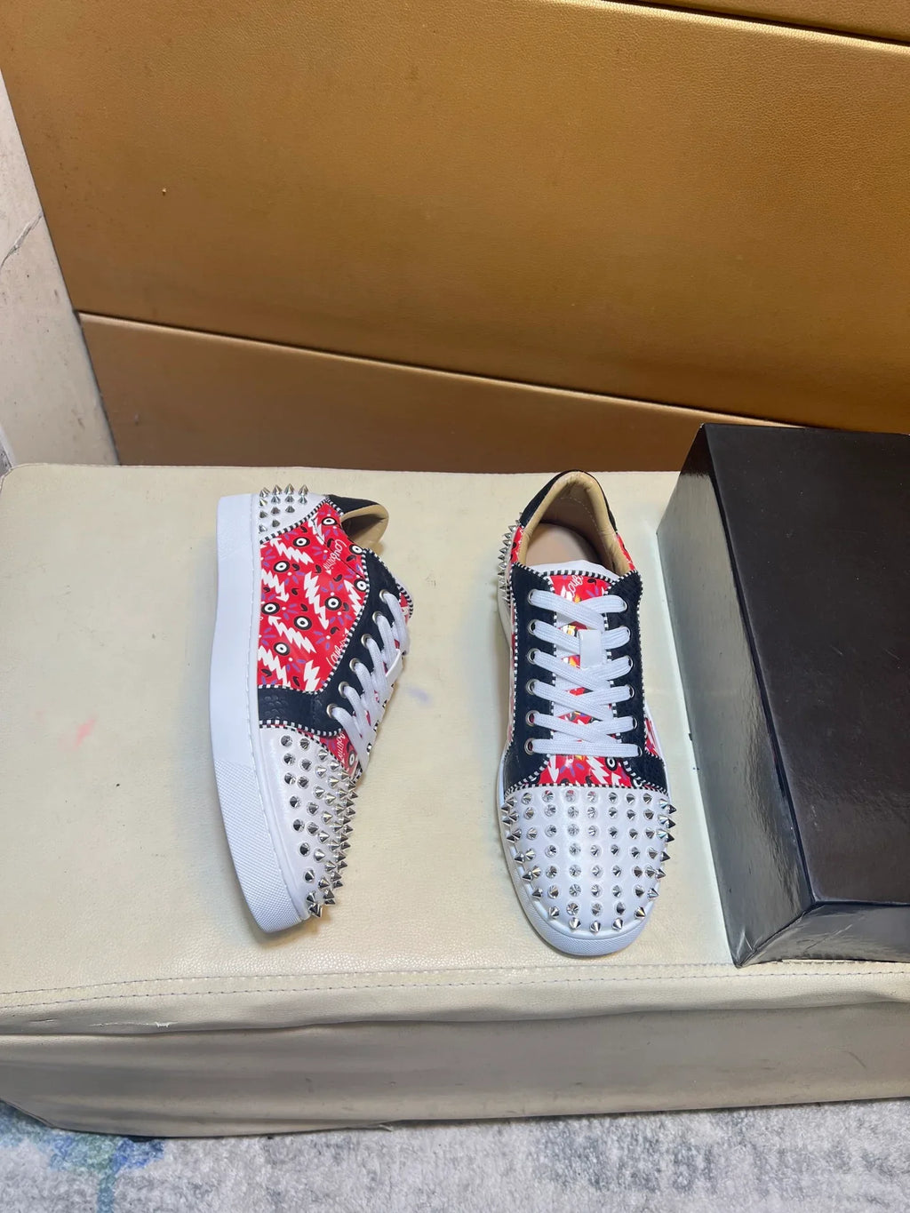 New men's shoes