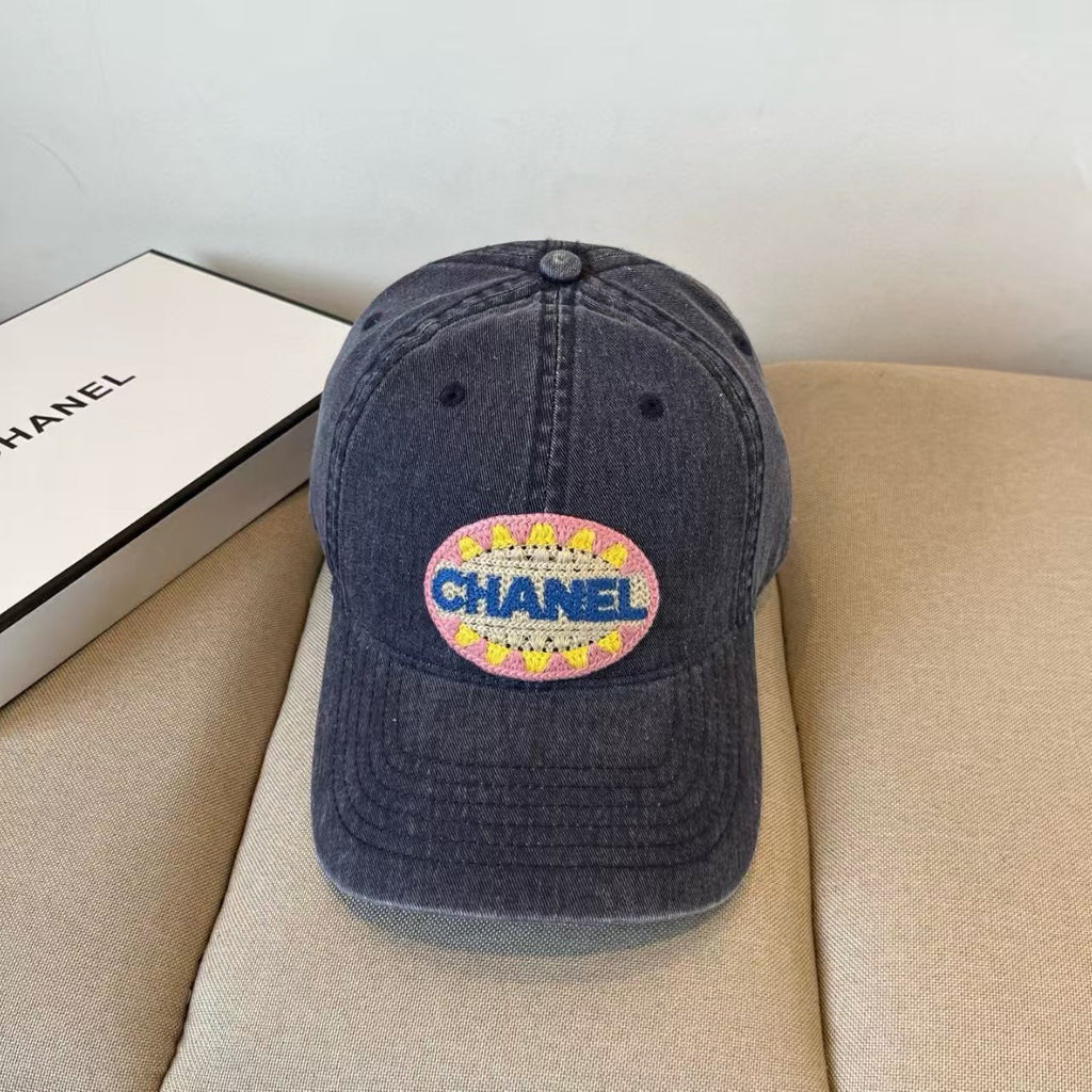Explosive letter embroidered baseball cap