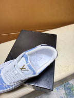 Unique modern style sports shoes