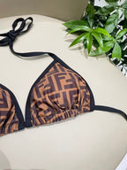 New split camisole swimsuit