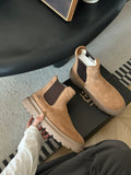 Fashionable high top short