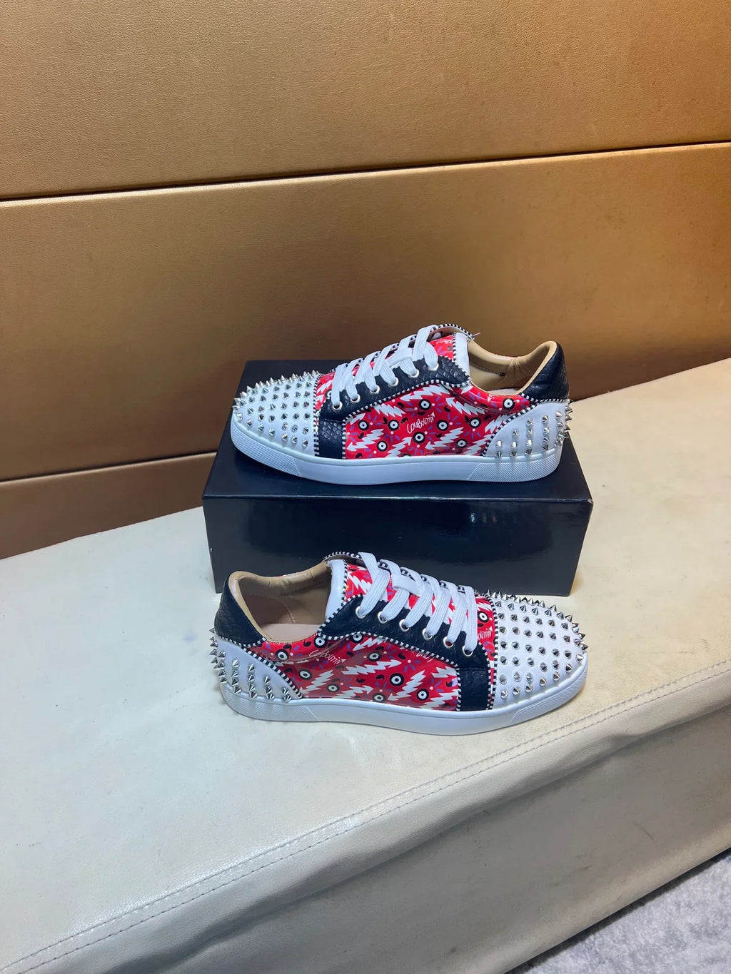 New men's shoes