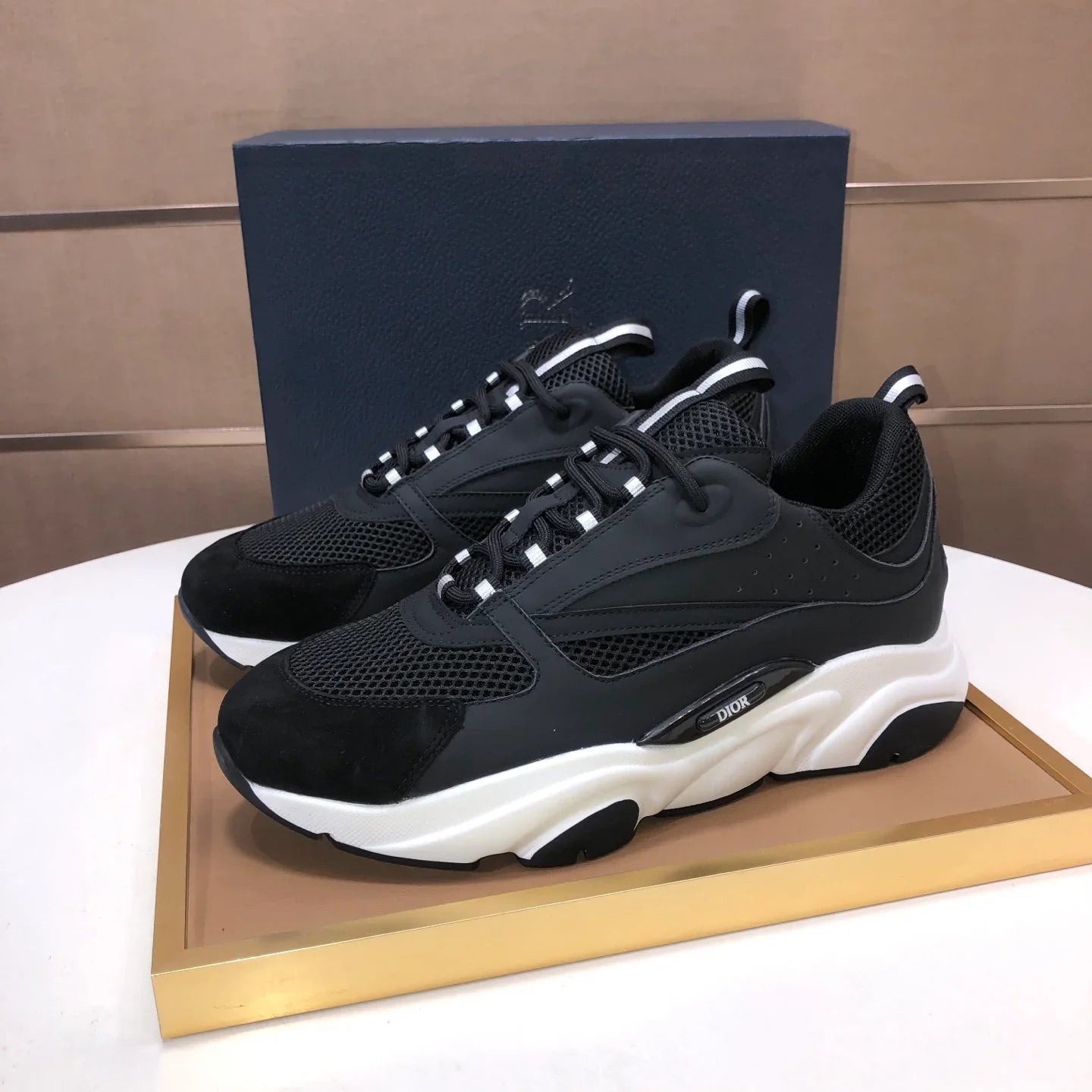 couple 👩‍❤️‍👨 casual shoes