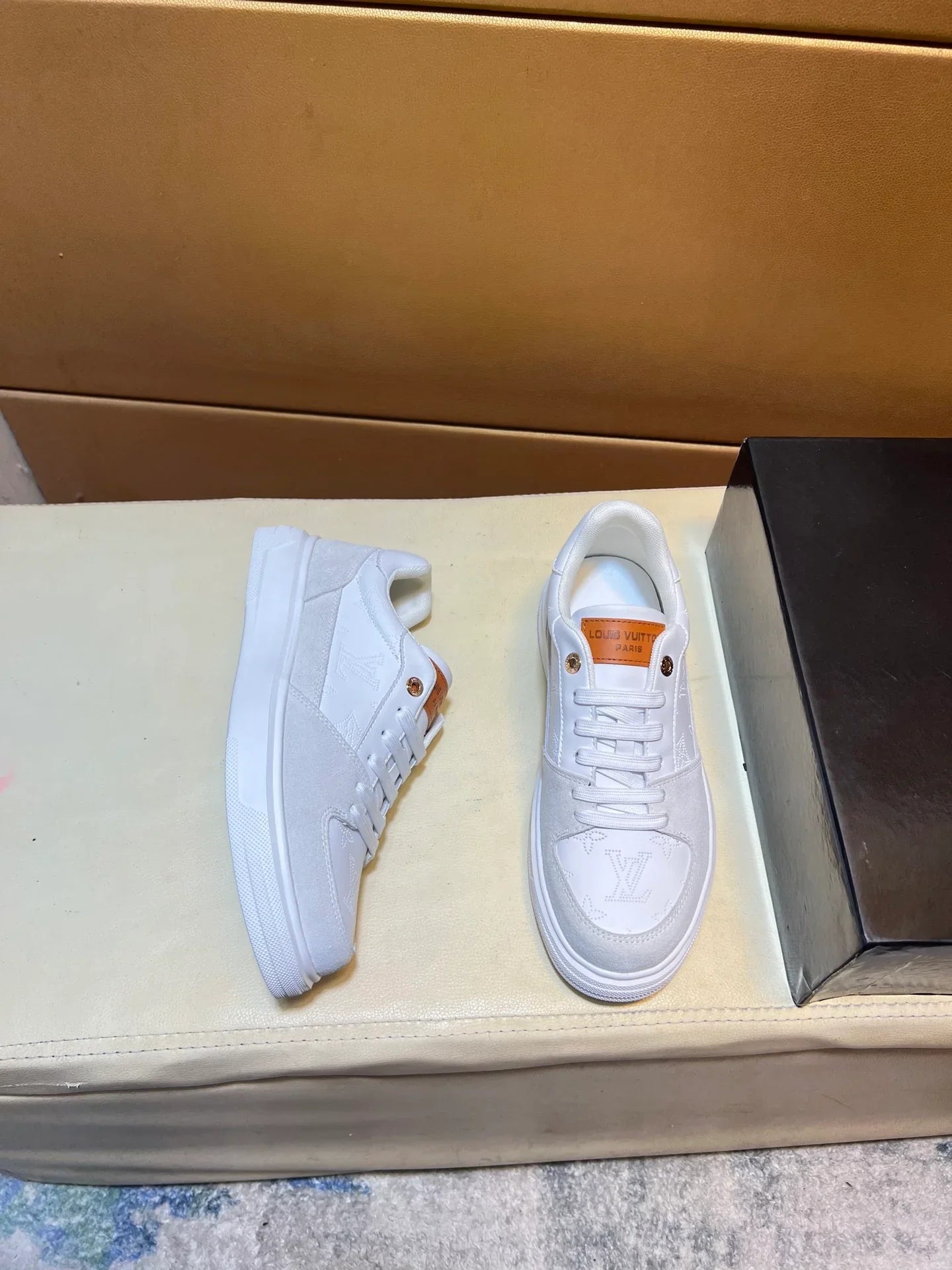 Novel and fashionable trendy shoes