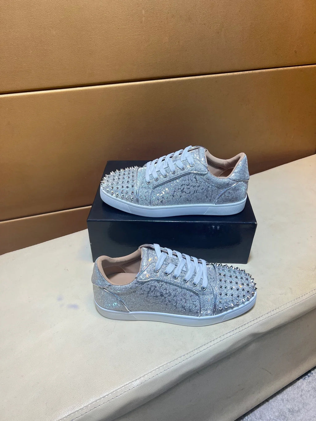 New men's shoes