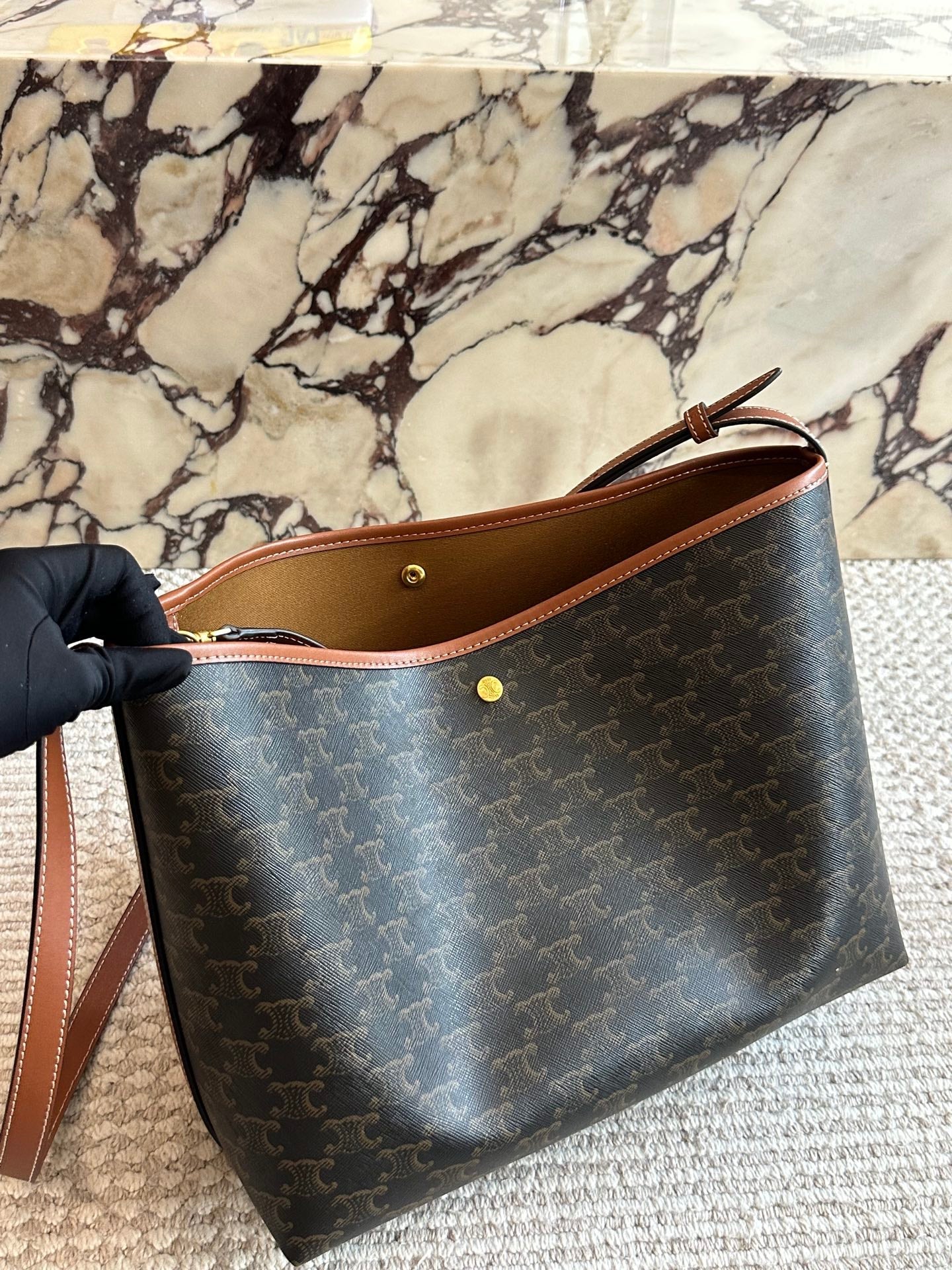 Square buckle cover mailman bag
