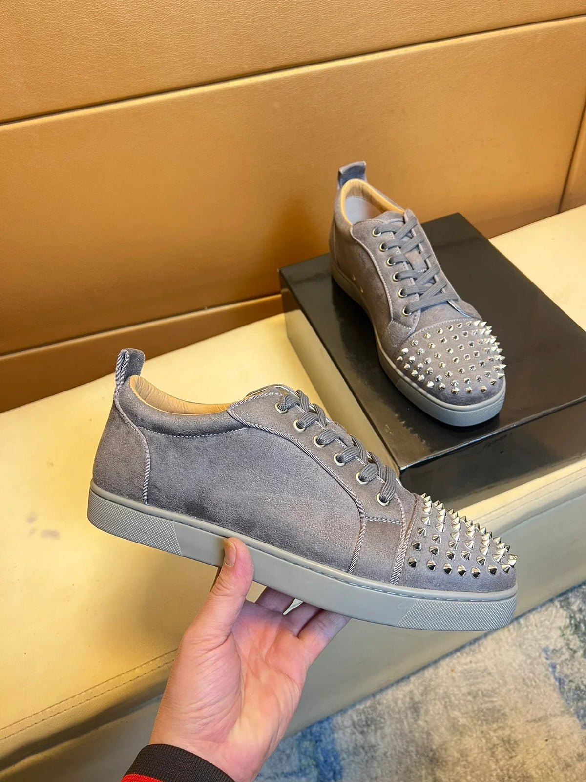 New men's shoes