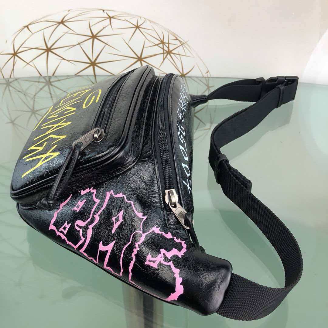 Fragrant leather graffiti waist and chest bag
