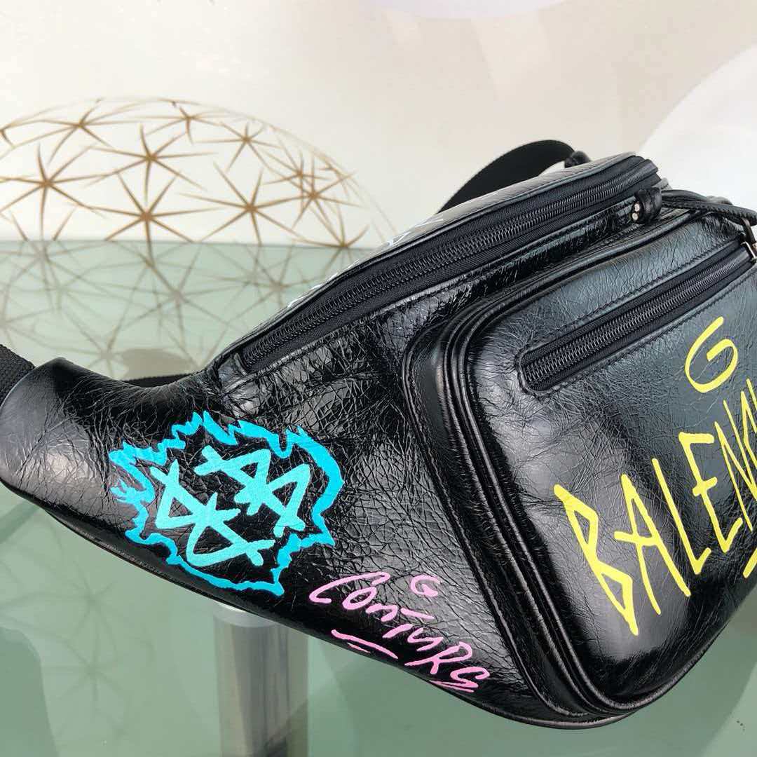 Fragrant leather graffiti waist and chest bag
