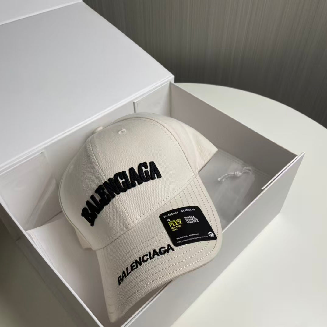 Embroidered letter new baseball cap