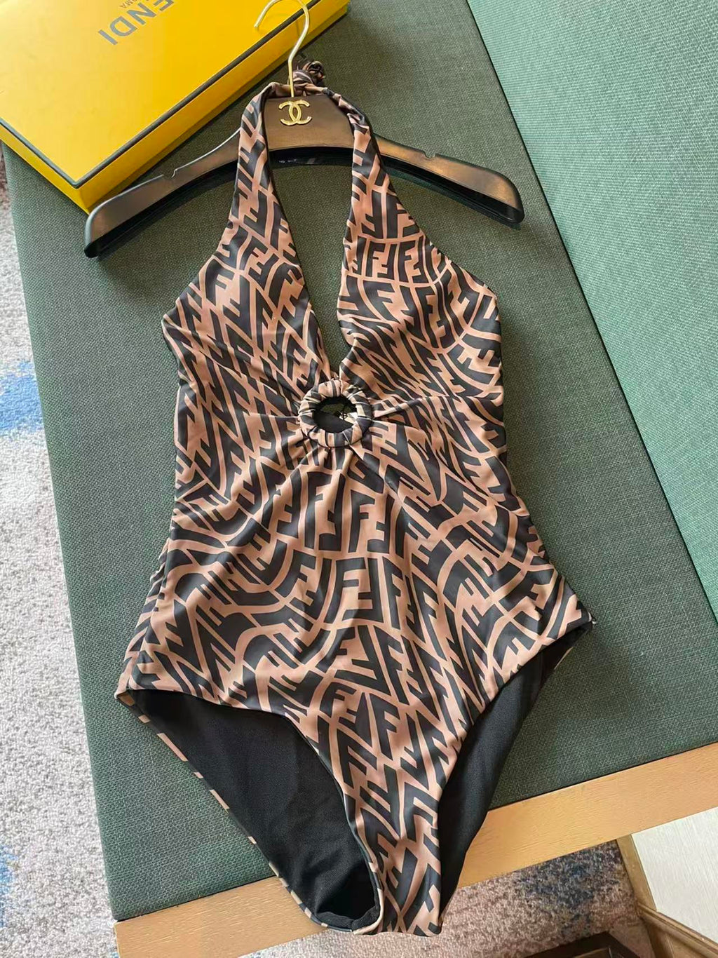 New one-piece swimsuit