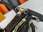 Classic Alma handbag