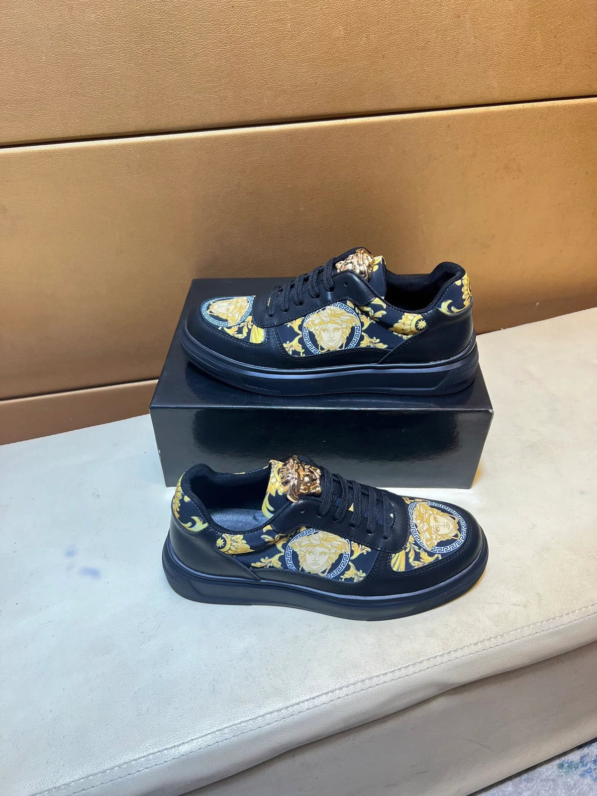 Novel and fashionable trendy shoes