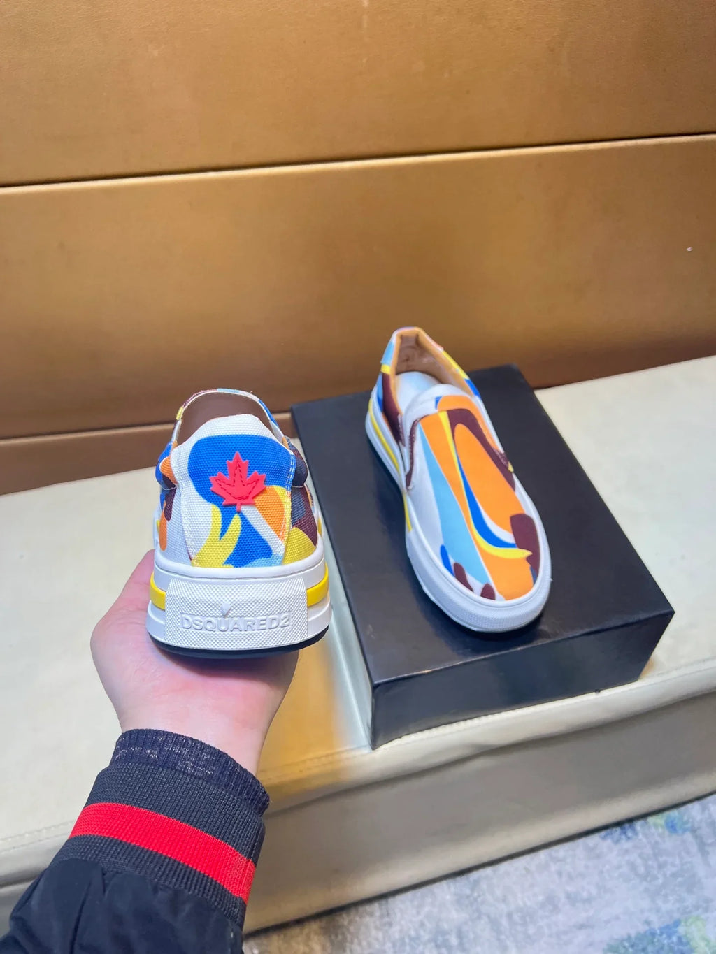 Modern style sports shoes