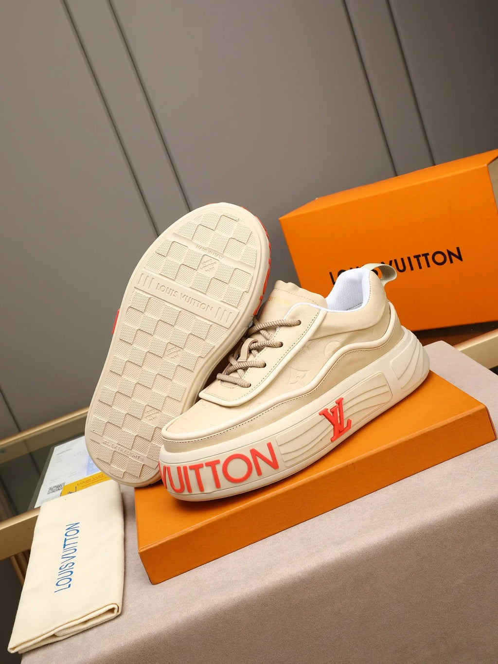 Novel and fashionable trendy shoes