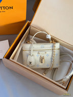 Ice cream blue lock flat makeup bag