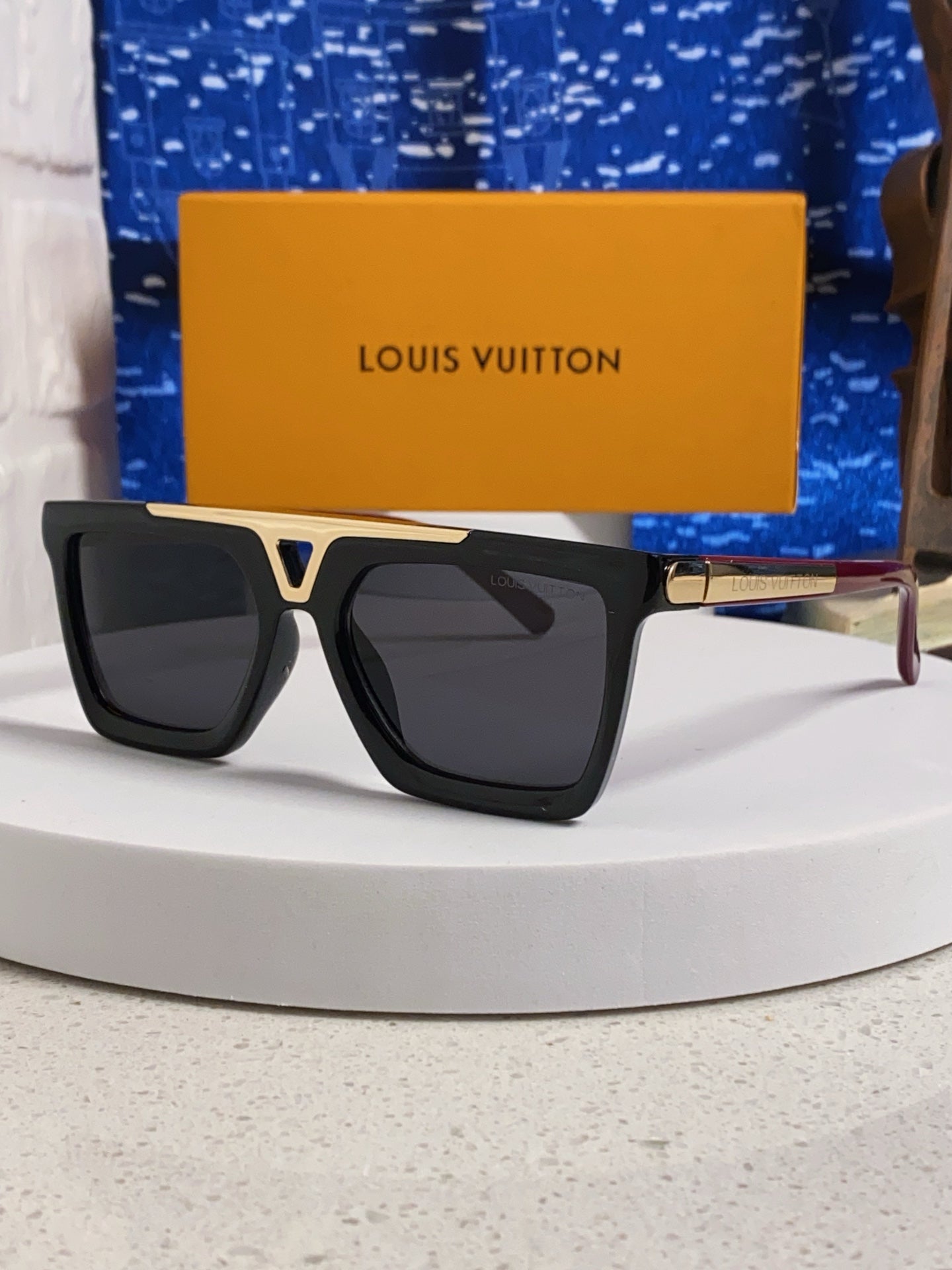 New Korean style personalized wide edge thick frame sunglasses