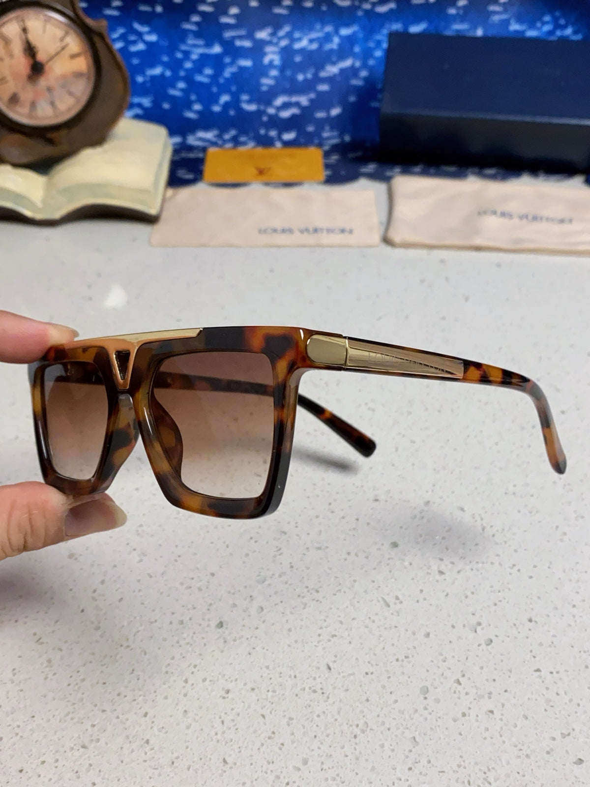 New Korean style personalized wide edge thick frame sunglasses