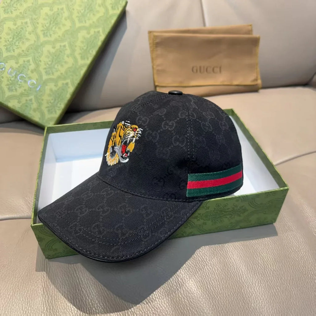 New embroidered baseball cap