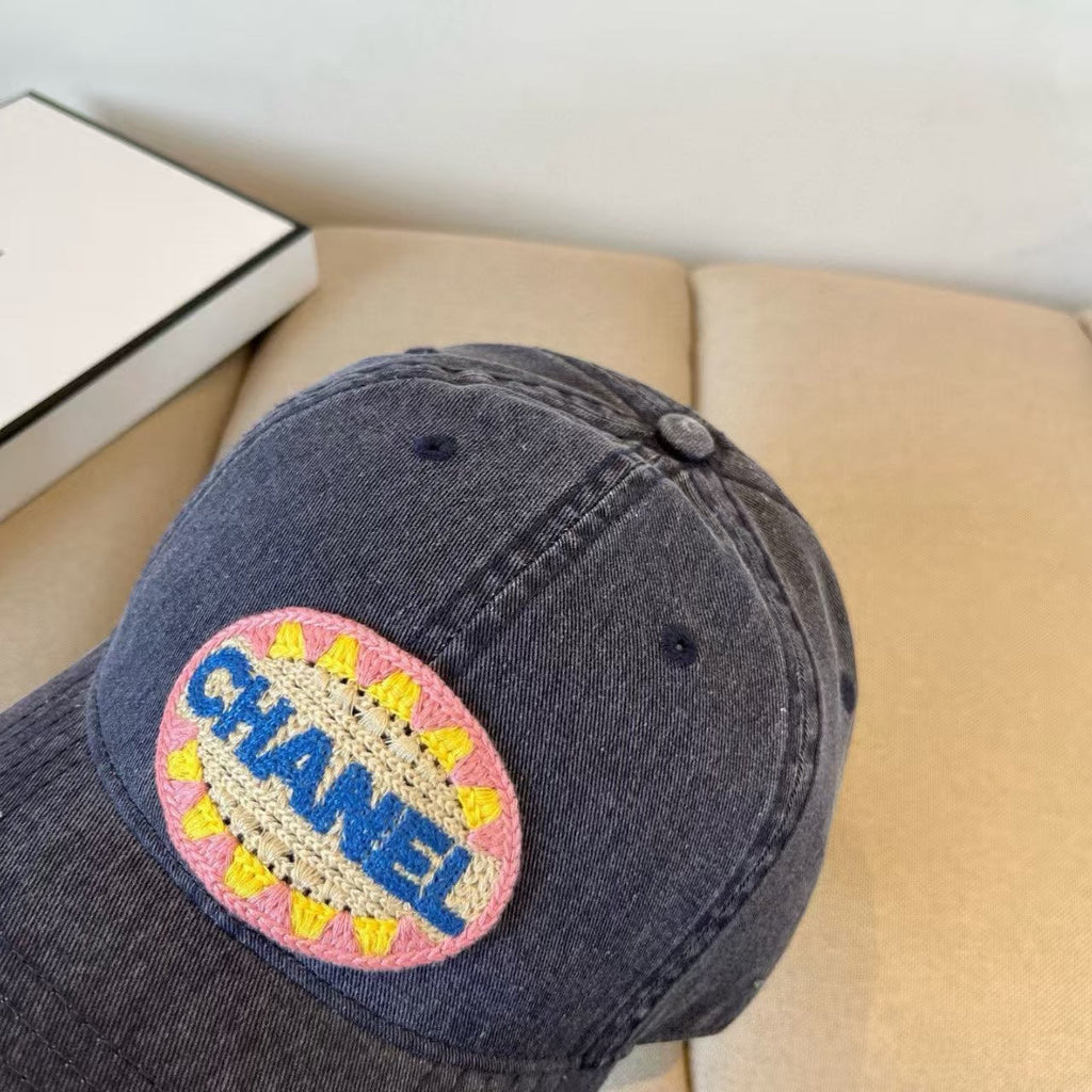Explosive letter embroidered baseball cap