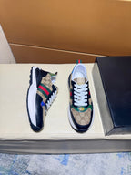 Unique modern style sports shoes