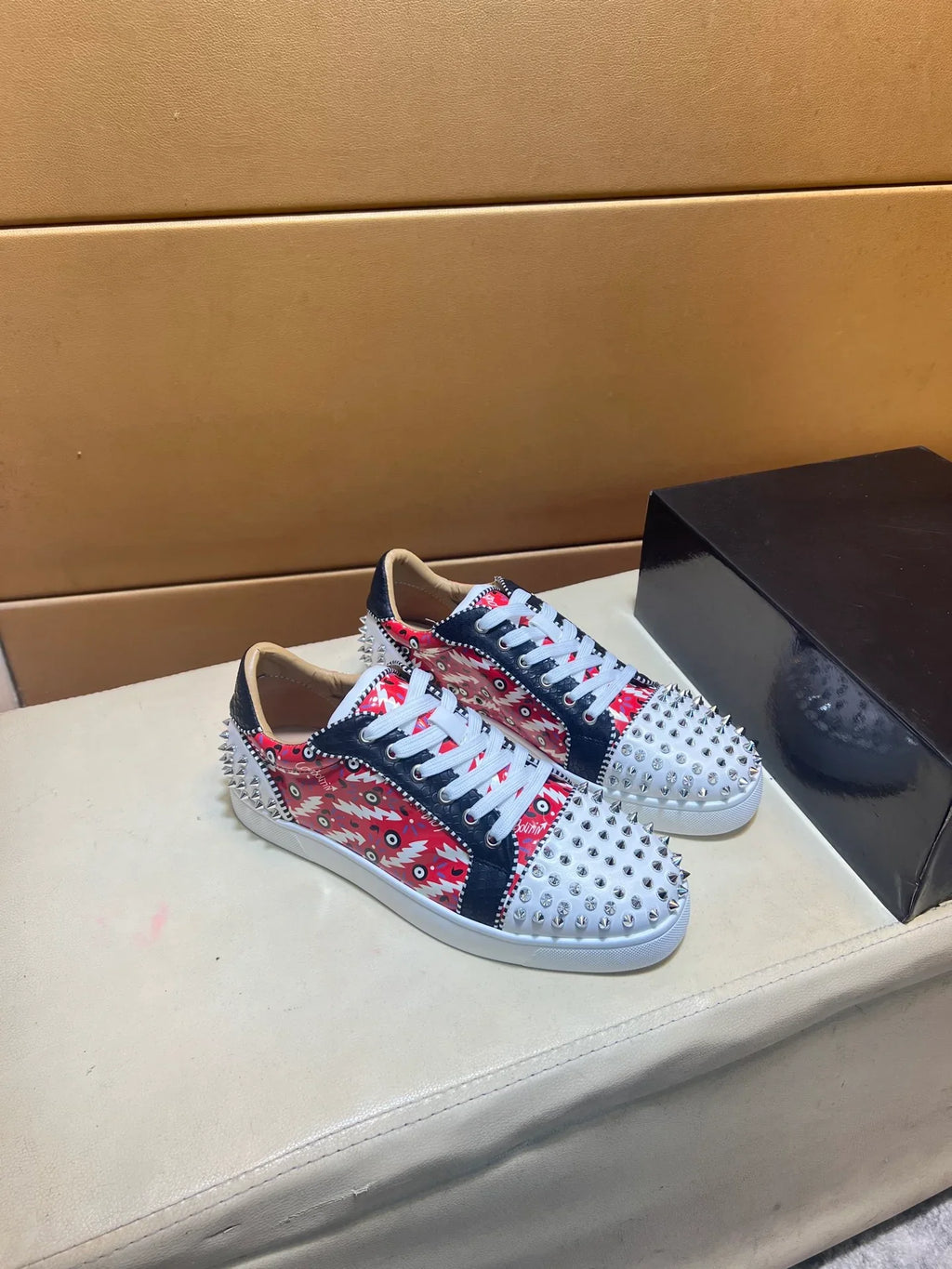 New men's shoes