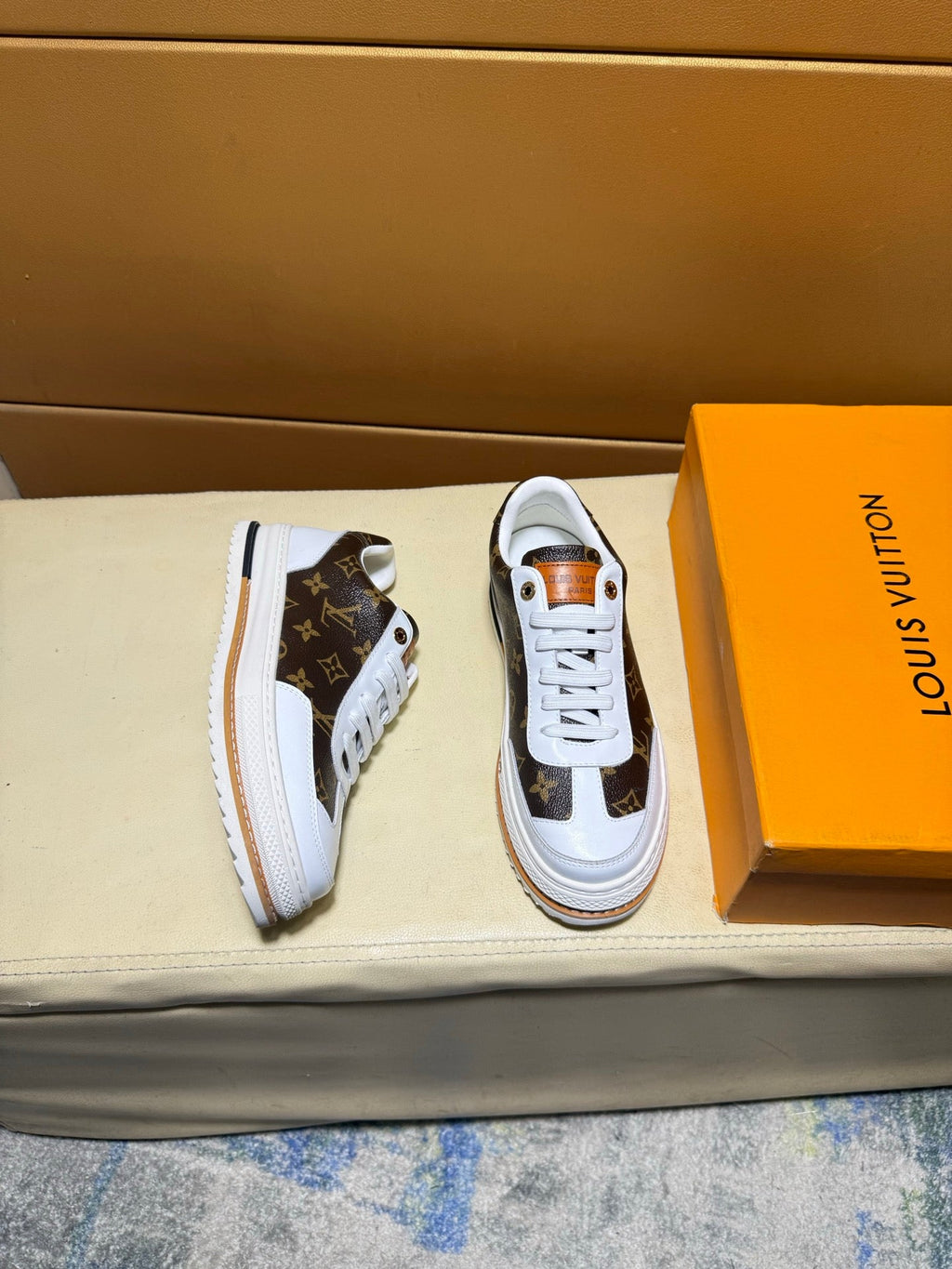 🏃 Casual shoes are a must-have for trendy men