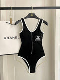 New one-piece swimsuit with chest cushion